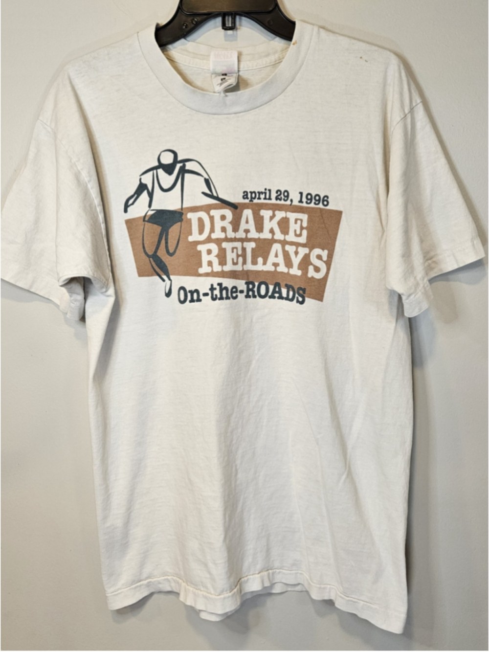 Vintage 1996 Drake Relays T Shirt Large Single Stitch USA Running Iowa